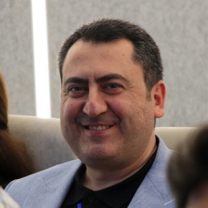 سیامک سحرخیز مرداد ماه 1405